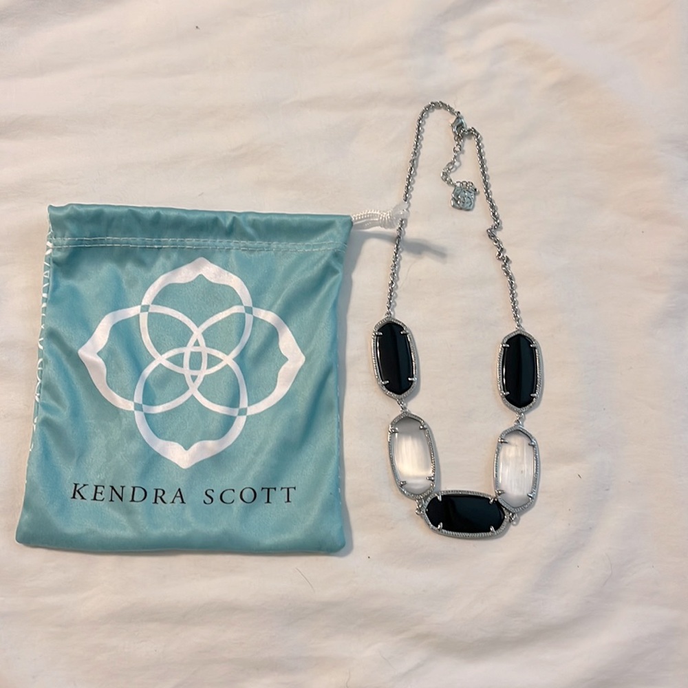 Kendra Scott Necklace